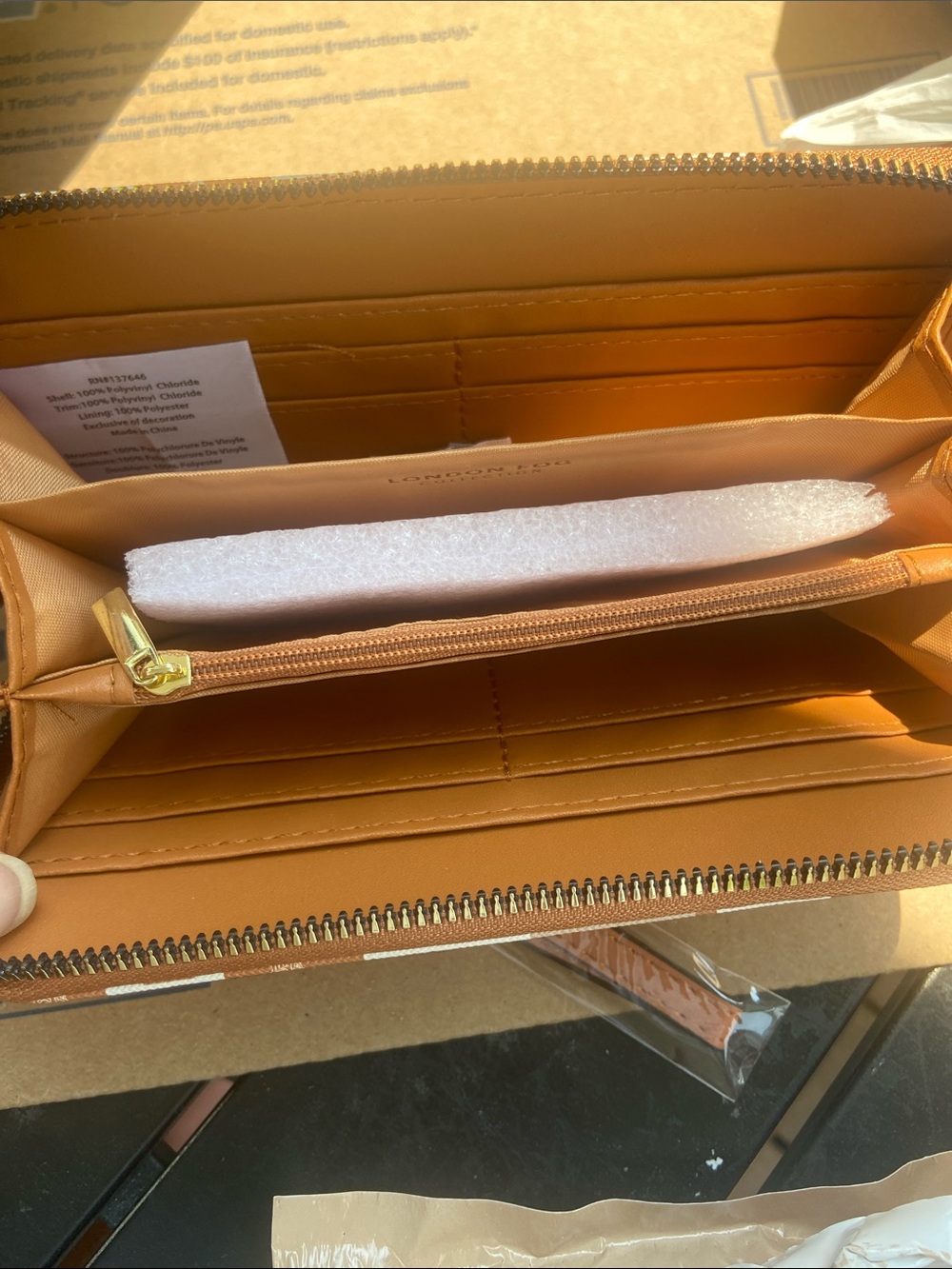 London Fog Peach and Cream Signature Zip Wallet - Picture 2 of 5